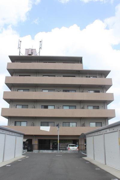 ロイヤルメゾン大橋