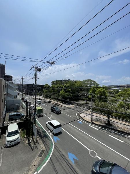 Ruhe文化公園前通り