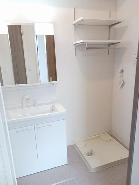 メテオール・ケイ 1(洗面台・洗面所)