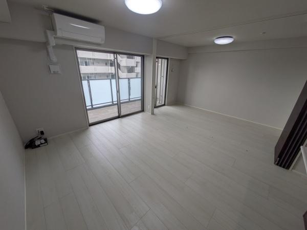 レクシア青葉東ティアード(リビング)