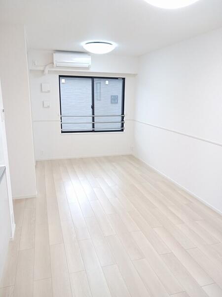 ル・シエル 1(リビング)