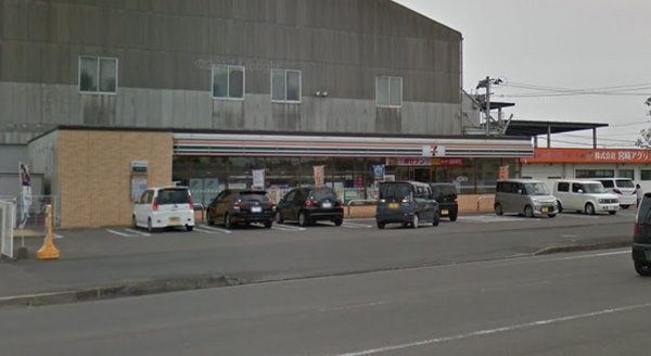 プロヴァンス　ハウス(セブンイレブン宮崎吉村町店)