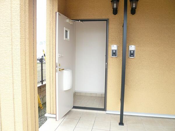 アンジュ・エス・ライアン