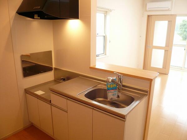 アンジュ・エス・ライアン