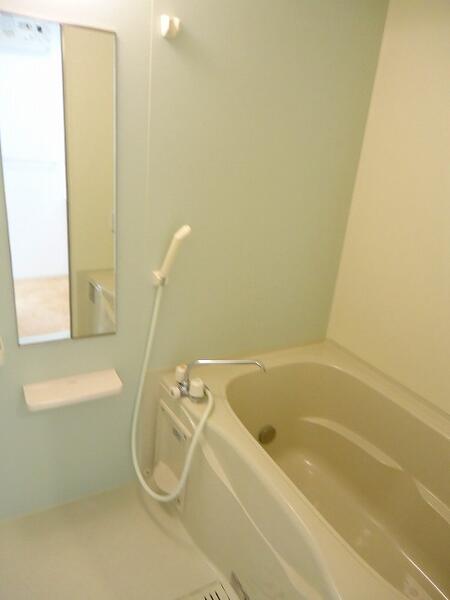 ティータウン　レガーロ　Ｅ