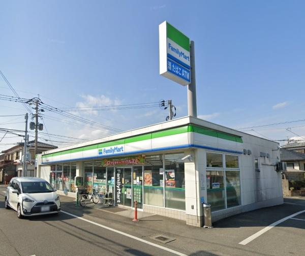 エテルノ　宮　Ａ(ファミリーマート月見ヶ丘団地店)