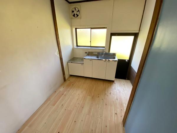 豊城町貸住宅C棟
