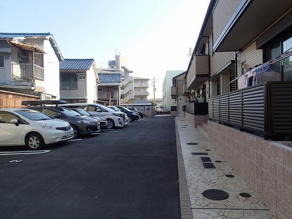 藤井寺市沢田２丁目のハイツ