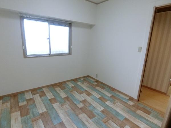 藤井寺市小山６丁目のマンション