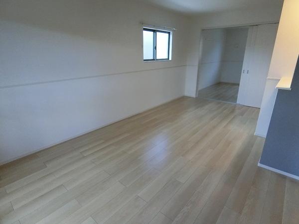 藤井寺市梅が園町のハイツ