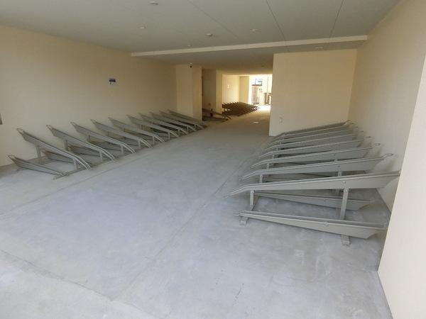 藤井寺市岡１丁目のマンション