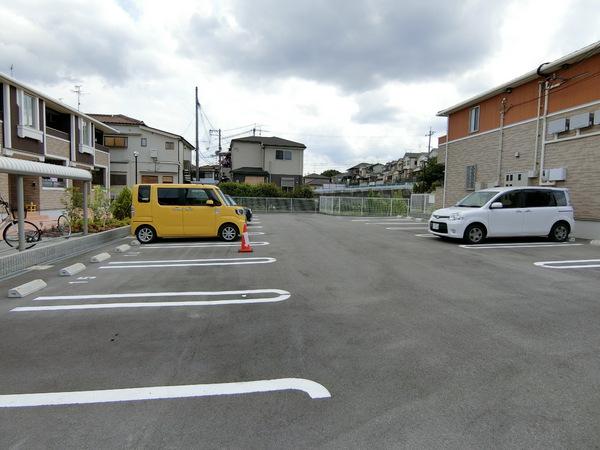 羽曳野市東阪田のハイツ