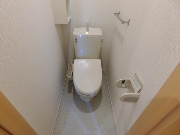羽曳野市東阪田のハイツ