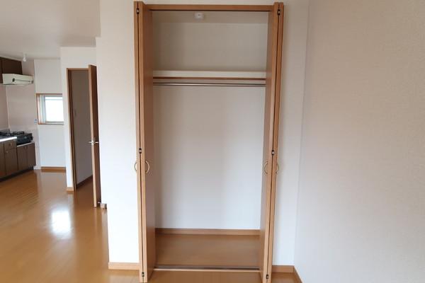 藤井寺市国府３丁目のマンション