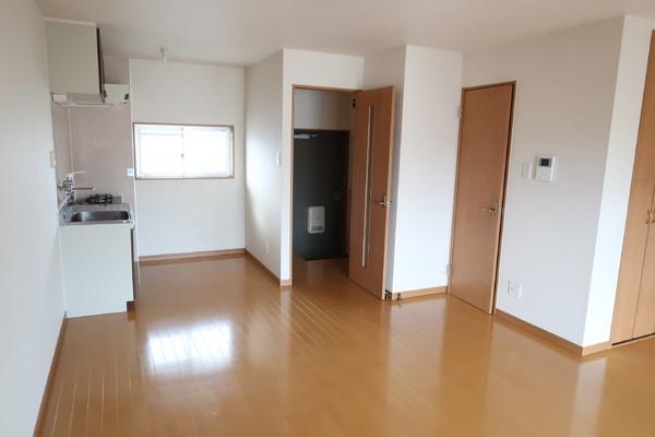 藤井寺市国府３丁目のマンション