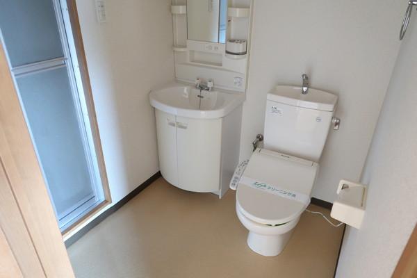 藤井寺市国府３丁目のマンション