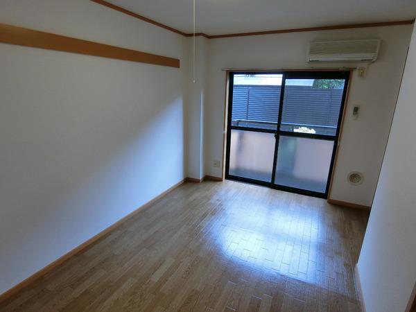 羽曳野市古市２丁目のハイツ