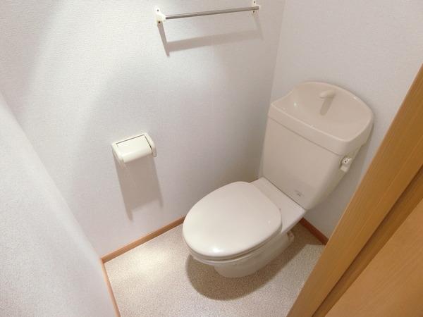 羽曳野市古市２丁目のハイツ