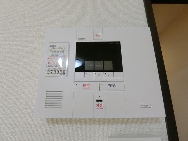 羽曳野市東阪田のハイツ