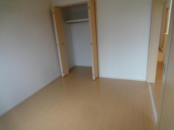 羽曳野市河原城のハイツ