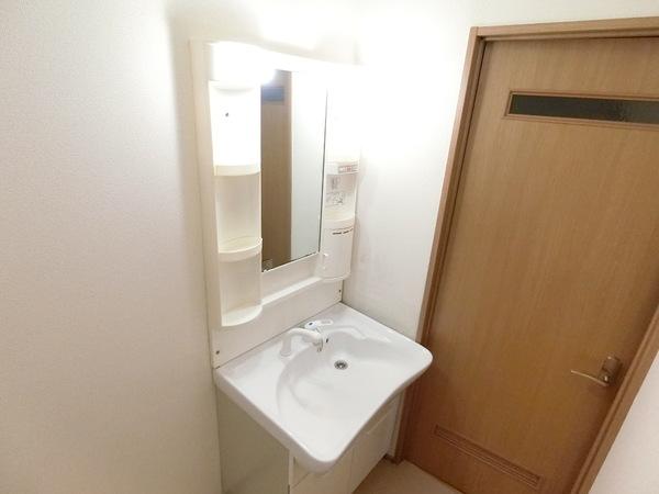 藤井寺市藤ケ丘３丁目のマンション