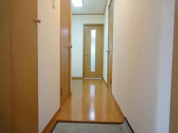 柏原市片山町のハイツ