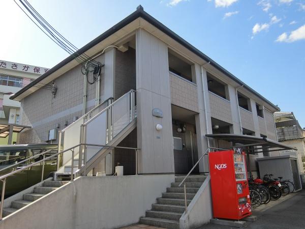 柏原市片山町のハイツ