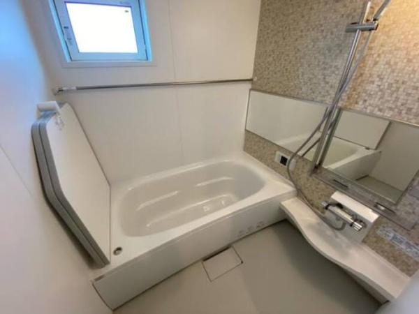 藤井寺市小山5丁目のハイツ(バス)