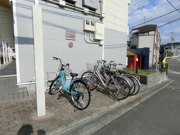 羽曳野市西浦４丁目のハイツ