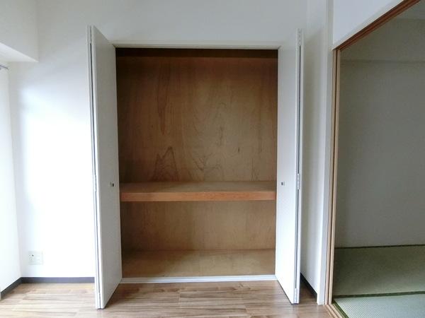 羽曳野市島泉７丁目のマンション