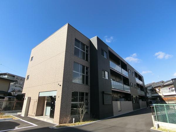 羽曳野市高鷲４丁目のマンション