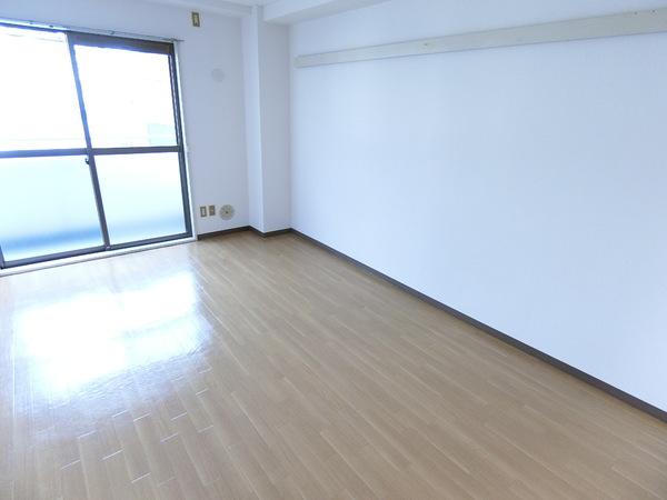 羽曳野市白鳥１丁目のマンション