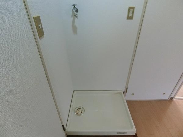 羽曳野市白鳥１丁目のマンション
