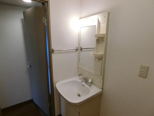 羽曳野市東阪田のマンション