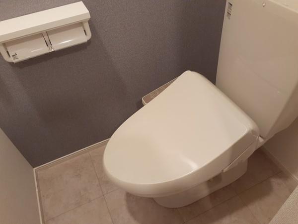 羽曳野市高鷲７丁目のハイツ