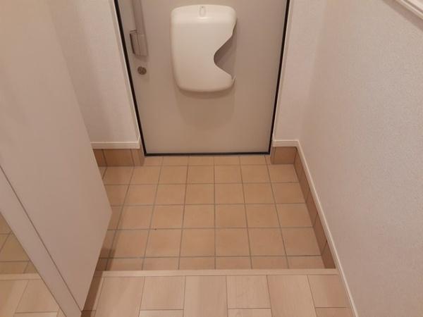 羽曳野市高鷲７丁目のハイツ