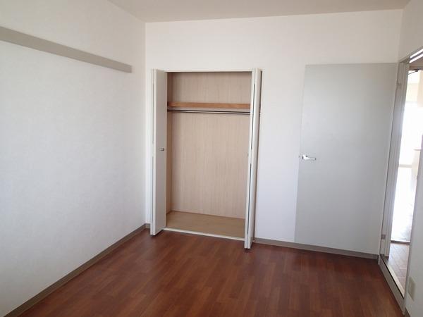 ベルメゾン道明寺(収納)