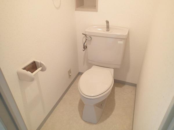 ベルメゾン道明寺(トイレ)