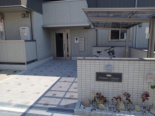 松原市天美東２丁目のアパート