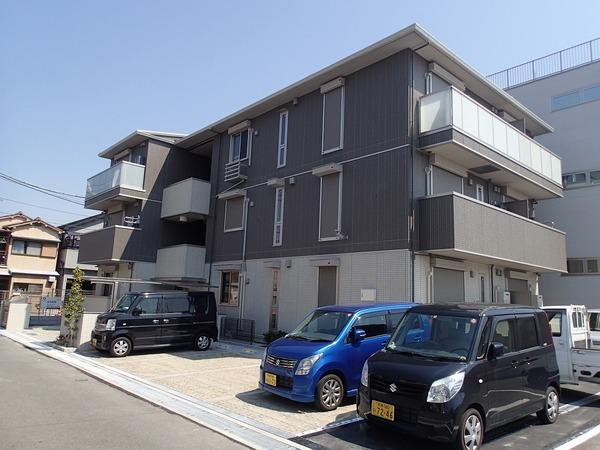 松原市天美東２丁目のアパート