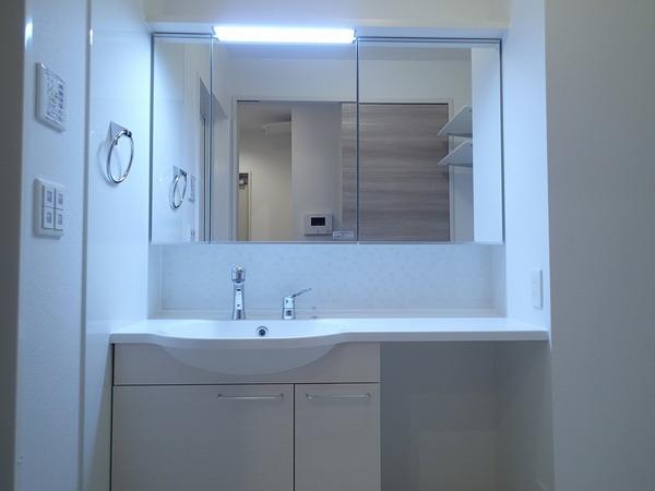 松原市天美東２丁目のアパート