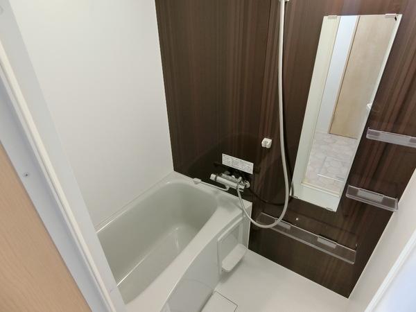 藤井寺市小山４丁目のハイツ