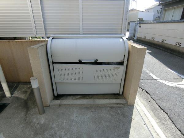 羽曳野市恵我之荘５丁目のハイツ