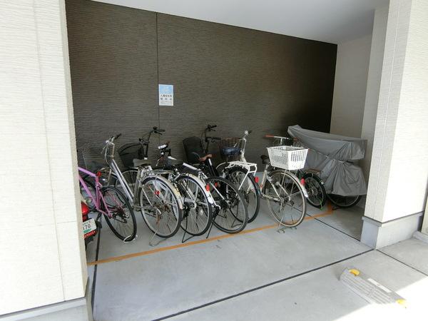 羽曳野市恵我之荘５丁目のハイツ