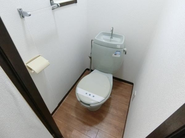ファミール林B棟