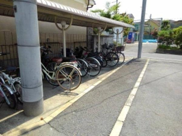 柏原市大県３丁目のハイツ