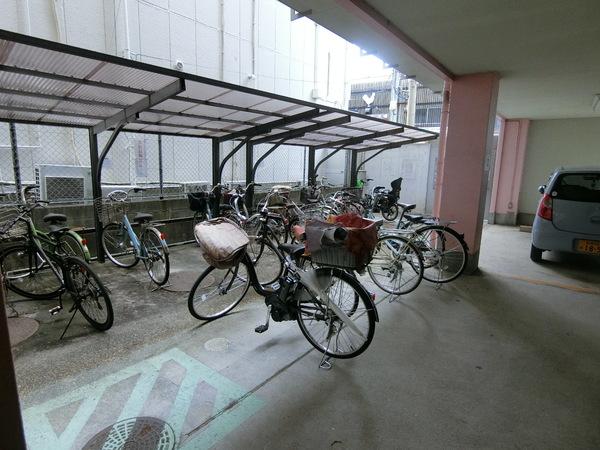 藤井寺市春日丘１丁目のマンション
