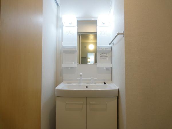八尾市沼４丁目のハイツ