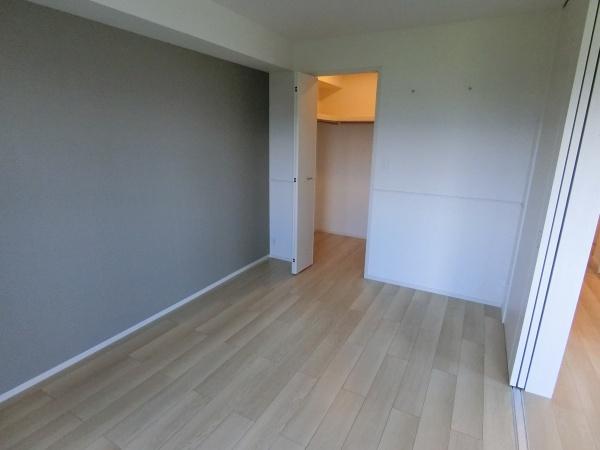 羽曳野市東阪田のハイツ