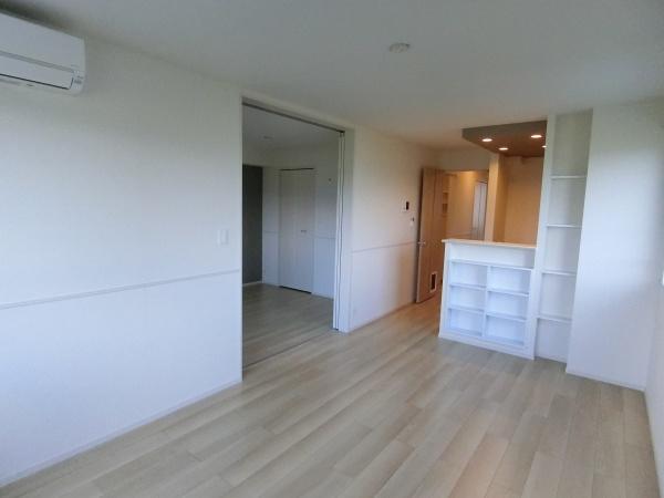 羽曳野市東阪田のハイツ